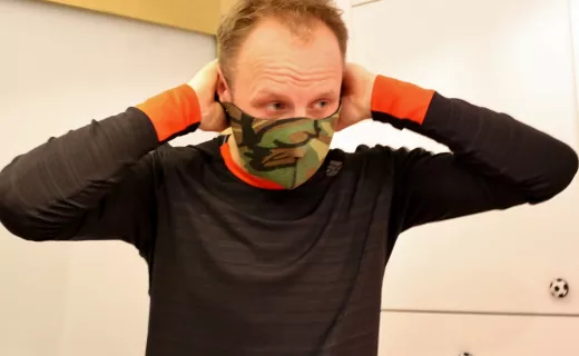 Na Yukon Artic Ultra z... piłą i pustą butelką [ZDJĘCIA] - 4